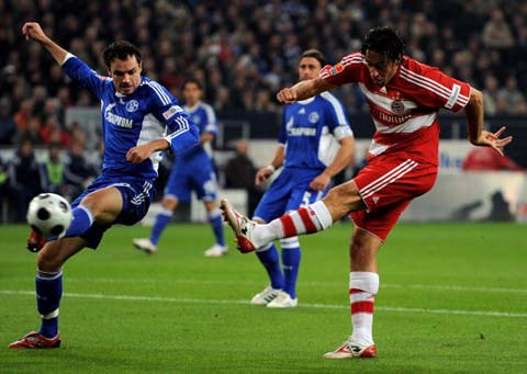 结合坚固的 结合坚固的